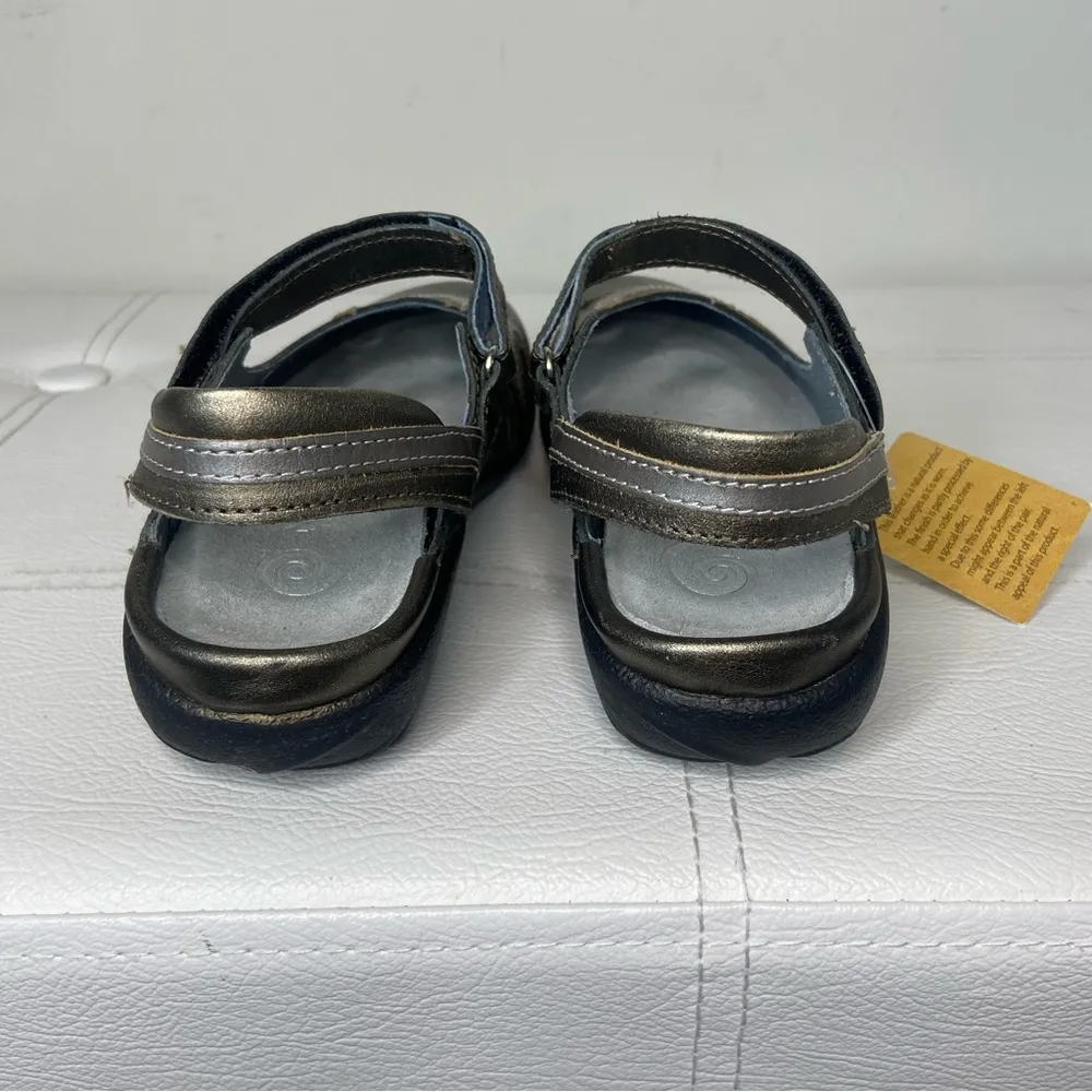 Naot Rongo Slingback Mary Jane Sandal in Mirror Leather Pewter Sz 36 US 5.5 NWT - Image 7