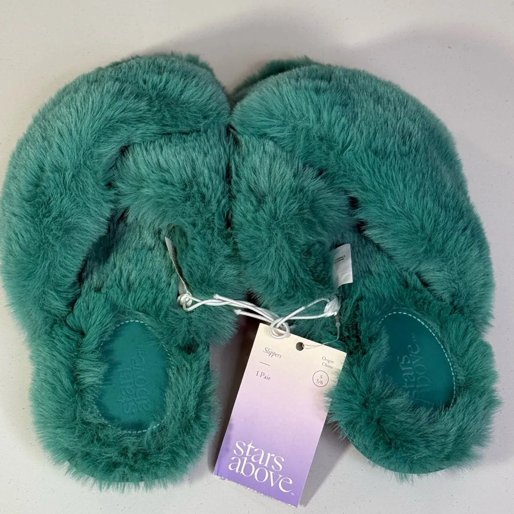 STARS ABOVE Faux Fur Slipper Slides with Criss Cross Straps Green/Paris-S (5/6) - Image 2