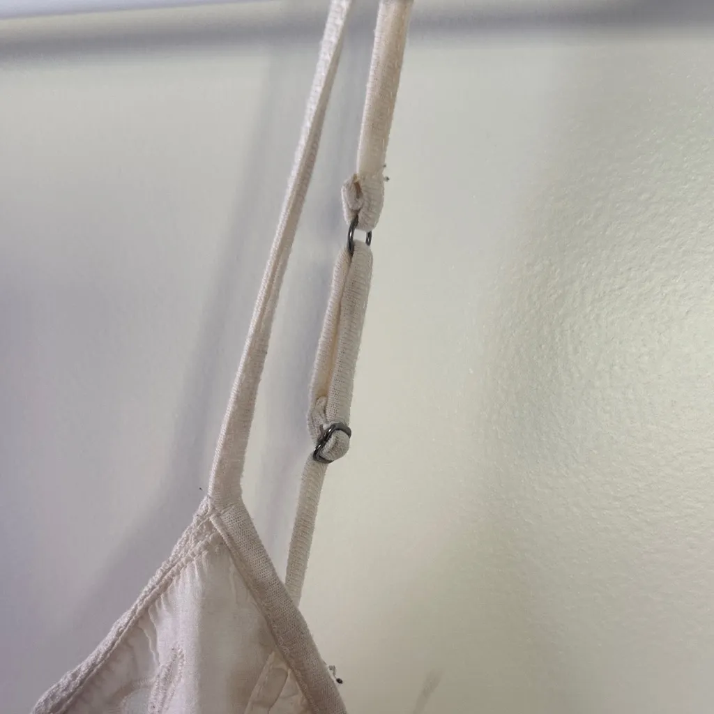 American Eagle Outfitters Cream Embroidered Camisole / A58 - Image 3