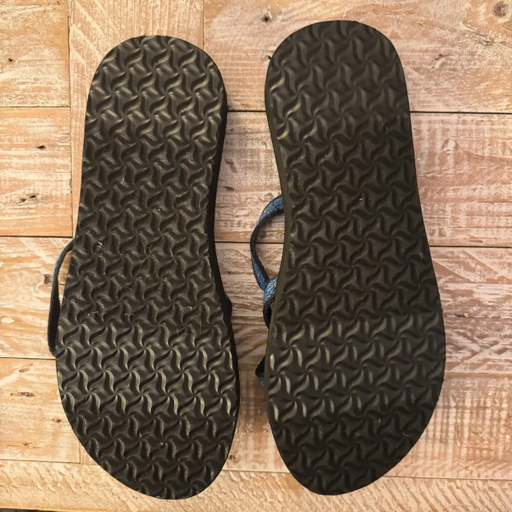 🌊Teva Olowahu Sandals🌊 ~7 NWOT - Image 5