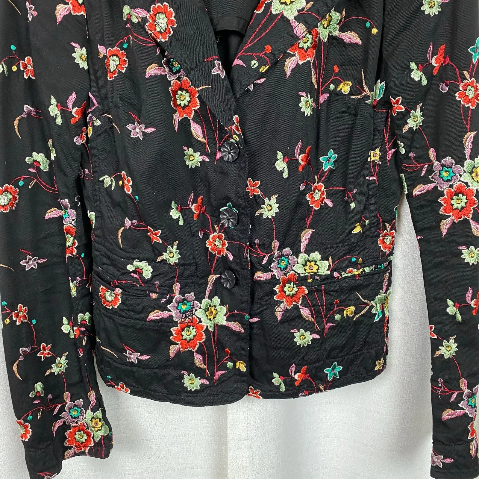 Johnny Was Black Embroidered Floral Button Front Blazer Jacket Sz.S - Image 4