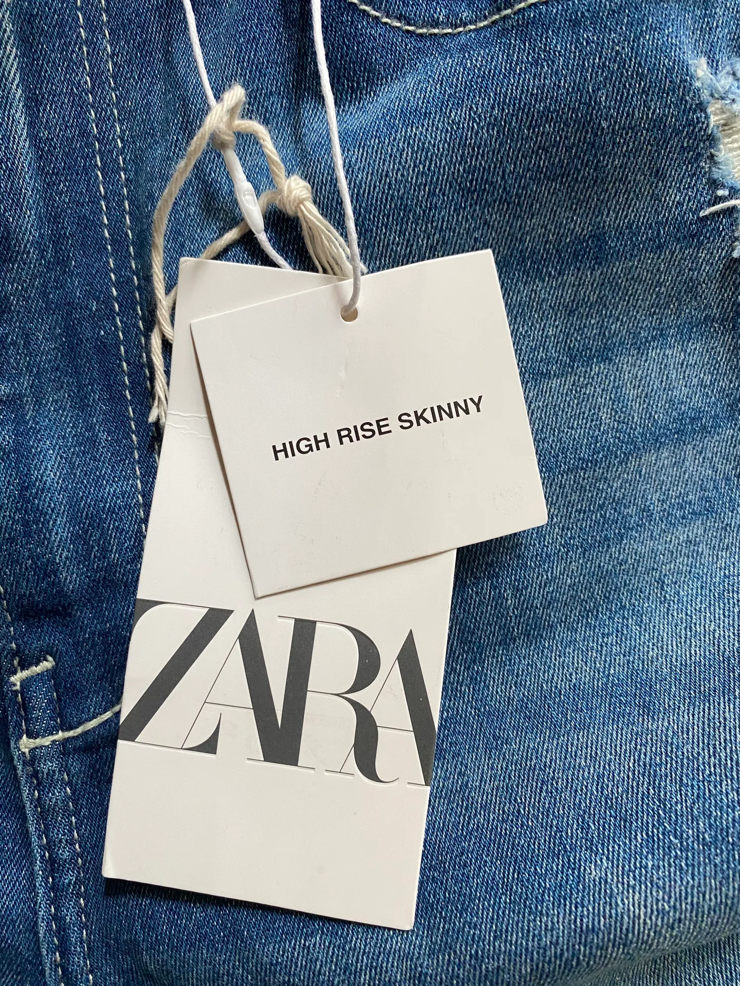 ZARA High Rise Skinny Jeans - Image 6