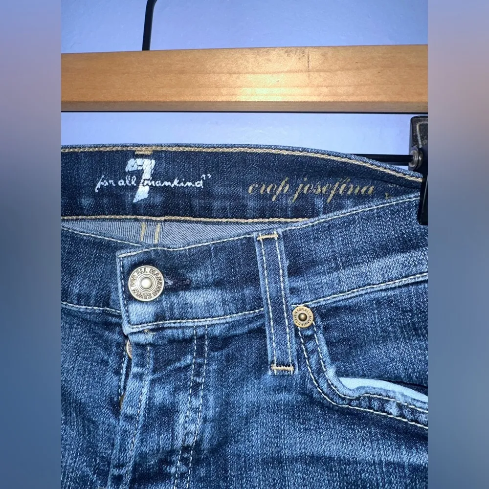 7 For All Mankind Cropped Josefina Skinny Boyfriend Jeans Button Fly Euc Size 24 - Image 3