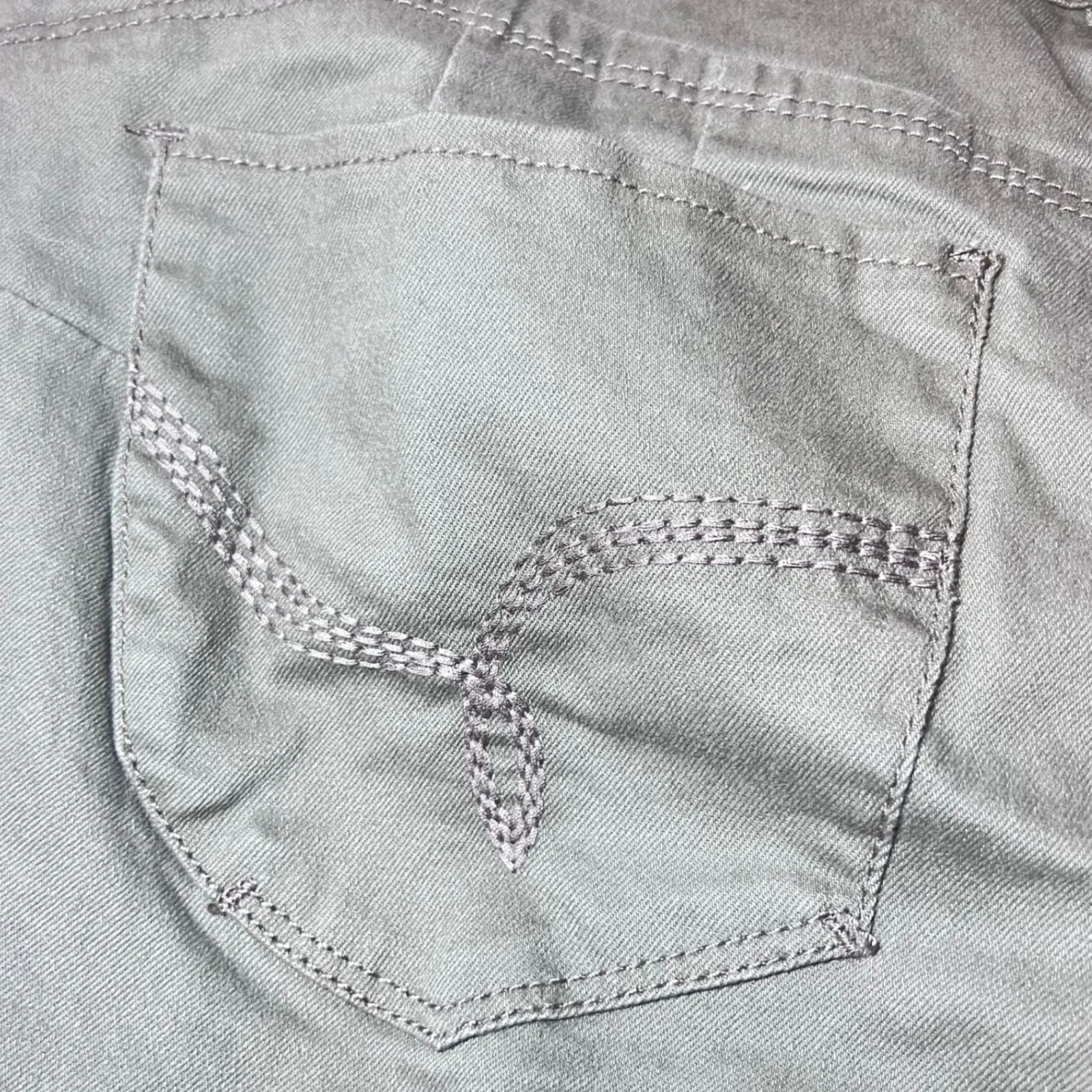 Royalty for Me WannaBettaButt Capri Pants Womens 14 Beige Comfort Cropped New Green - Image 16