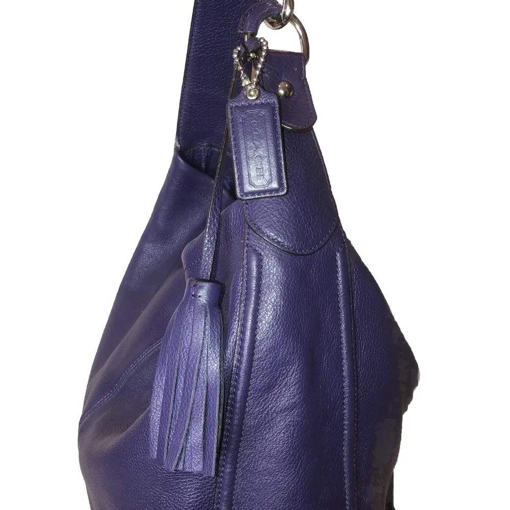 COACH AVERY Pebbled Purple Leather Hobo Shoulder Bag F23309 - Image 4