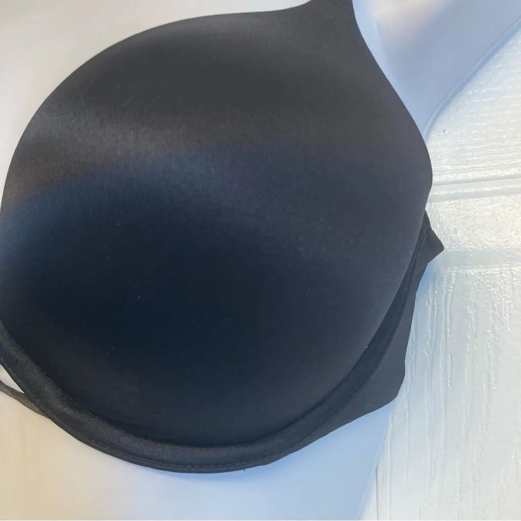 Victoria's Secret‎ Bombshell Plunge Super Push-up Bra Size 32D Black Satin NEW - Image 3