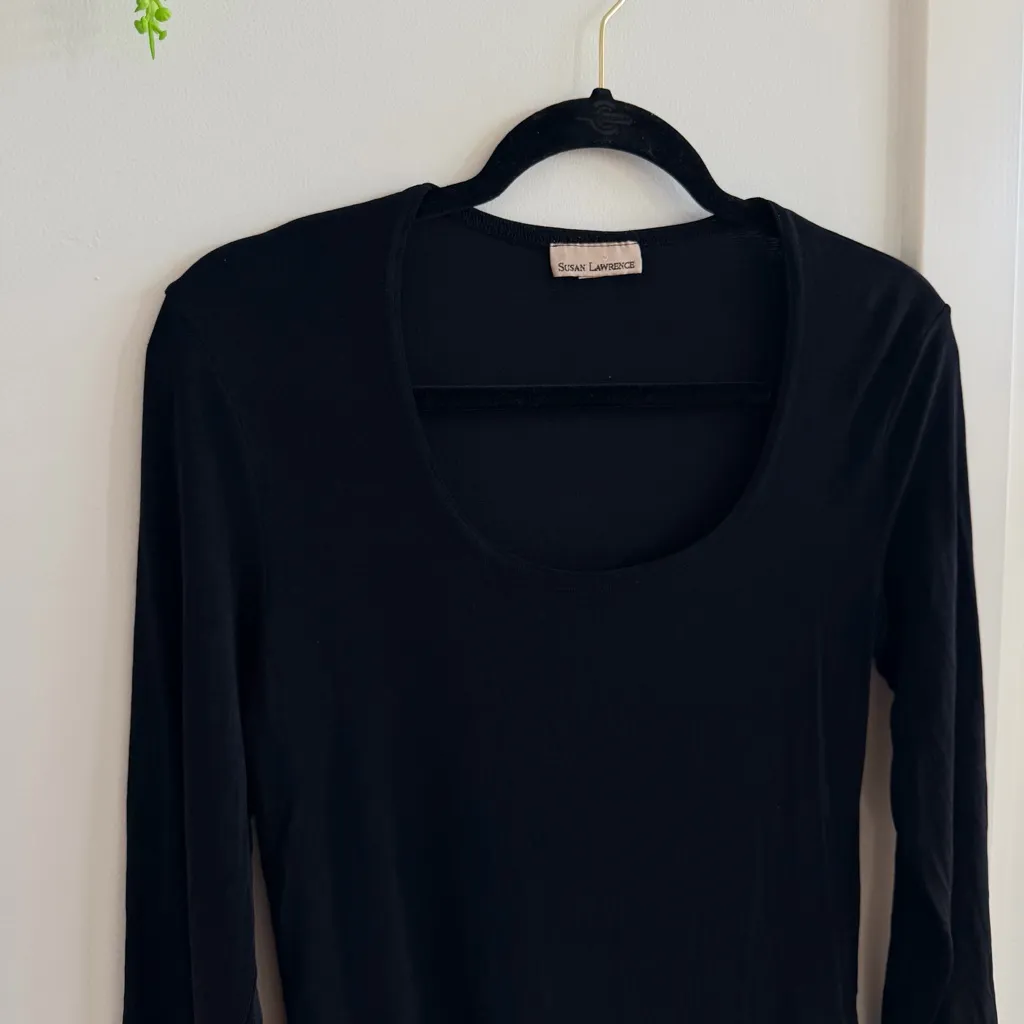 Susan Lawrence Classic Black Scoop Neck Women's Top Made in USA Paper Tag Medium - Image 3