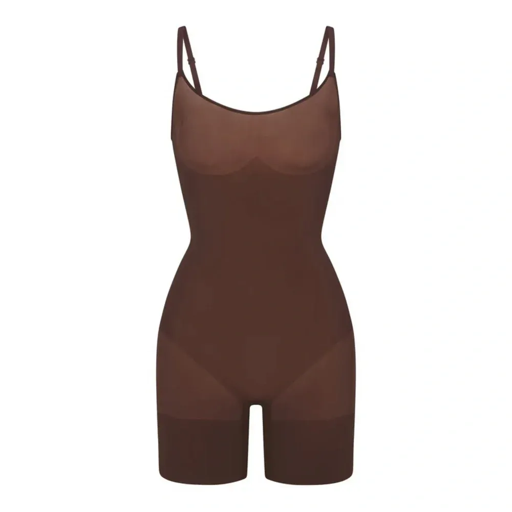 SKIMS, SEAMLESS SCULPT MID THIGH BODYSUIT NWOT‎ Cocoa brown size XL - Image 8
