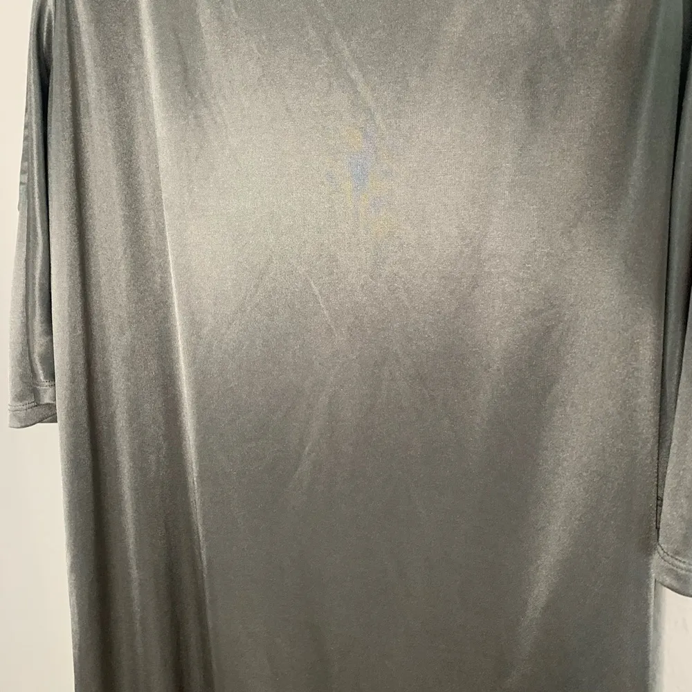 Zara gray satin cold shoulder midi dress - Image 7