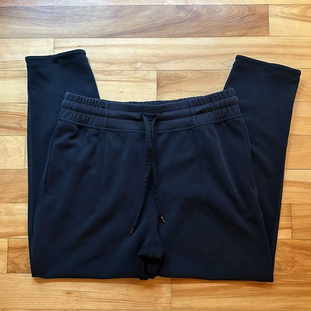 Lululemon  Soft Ambitions High Rise Jogger Sz 12 - Image 6