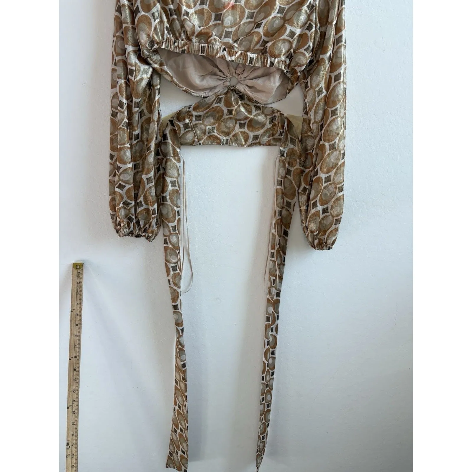 Urban Outfitters Bohemian Coachella Print Kary Keyhole Tie Size Small - Image 8