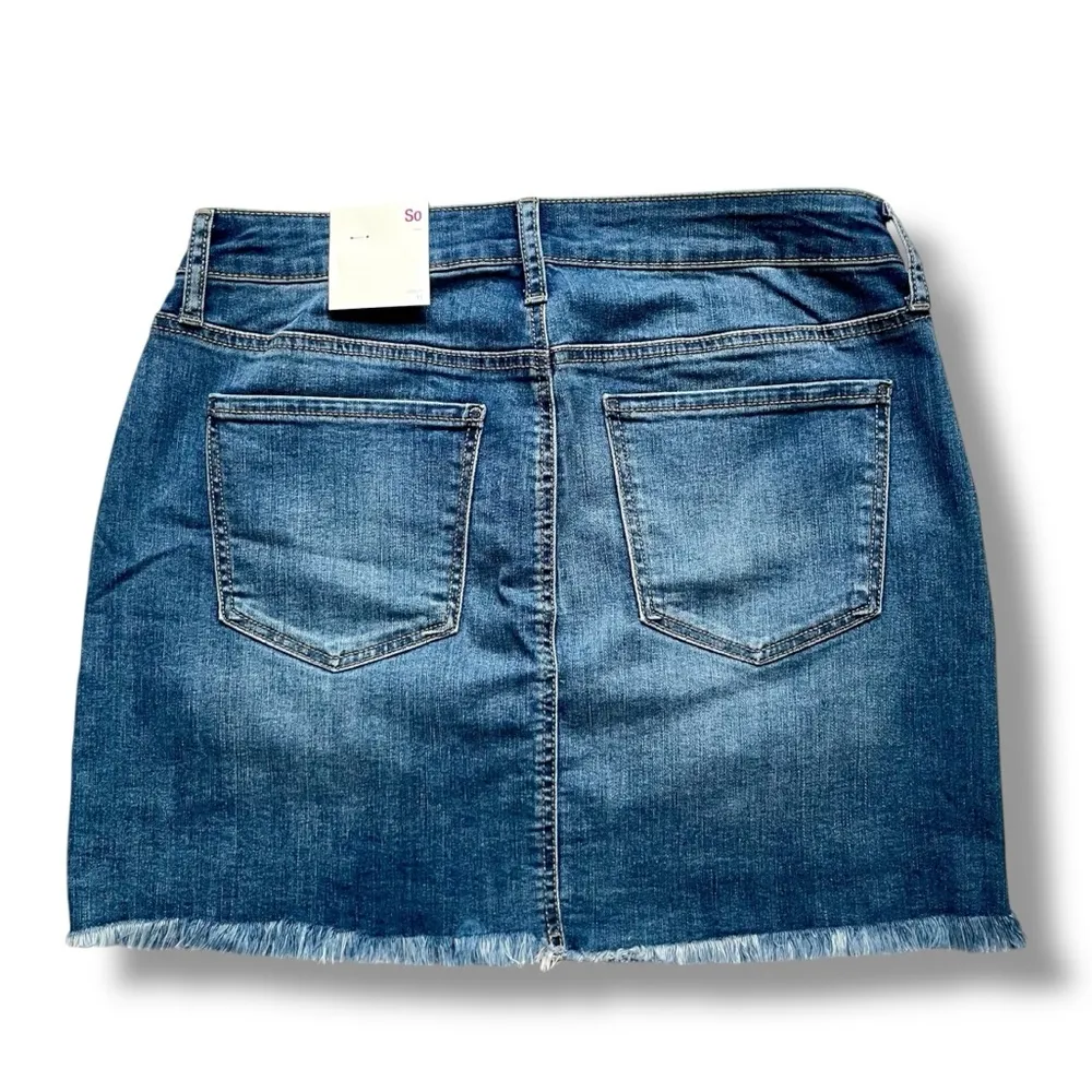 NWT SO Utility Cargo Denim Mini Skirt - Image 4