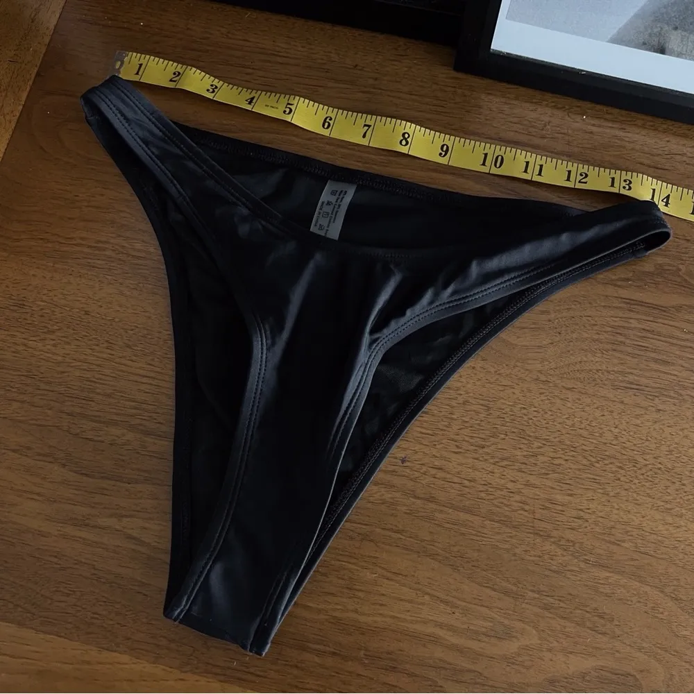 BLACK HIGH WAISTED SUPER CHEEKY BIKINI BOTTOMS #0343 Size M - Image 5