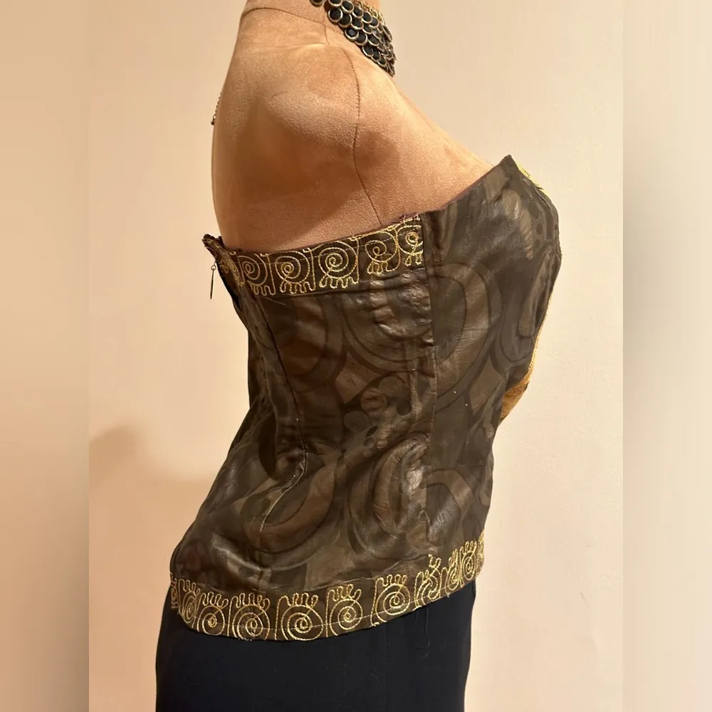No Tag Brown Gold Corset Look. Sweet Heart Front Gold Thread Swirl Designs Sz M Size M - Image 6