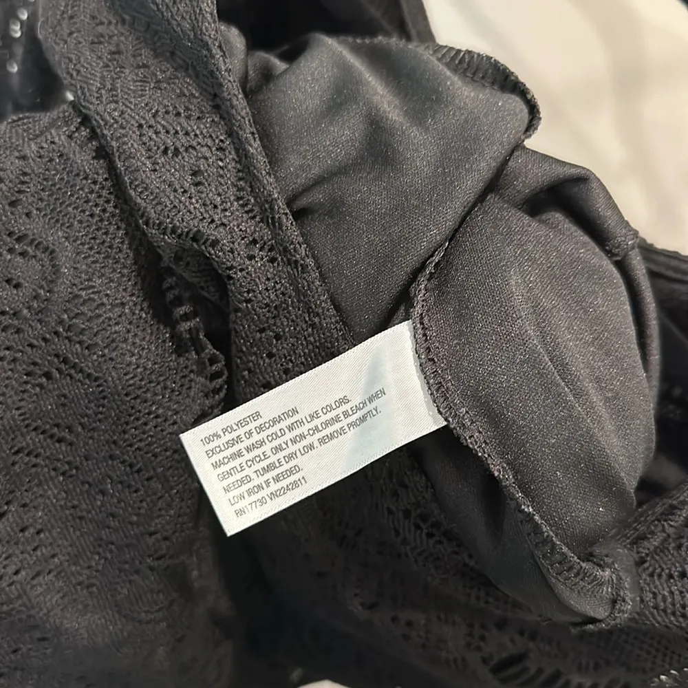 Black Lace Boho Bell Sleeve Dress - Image 4