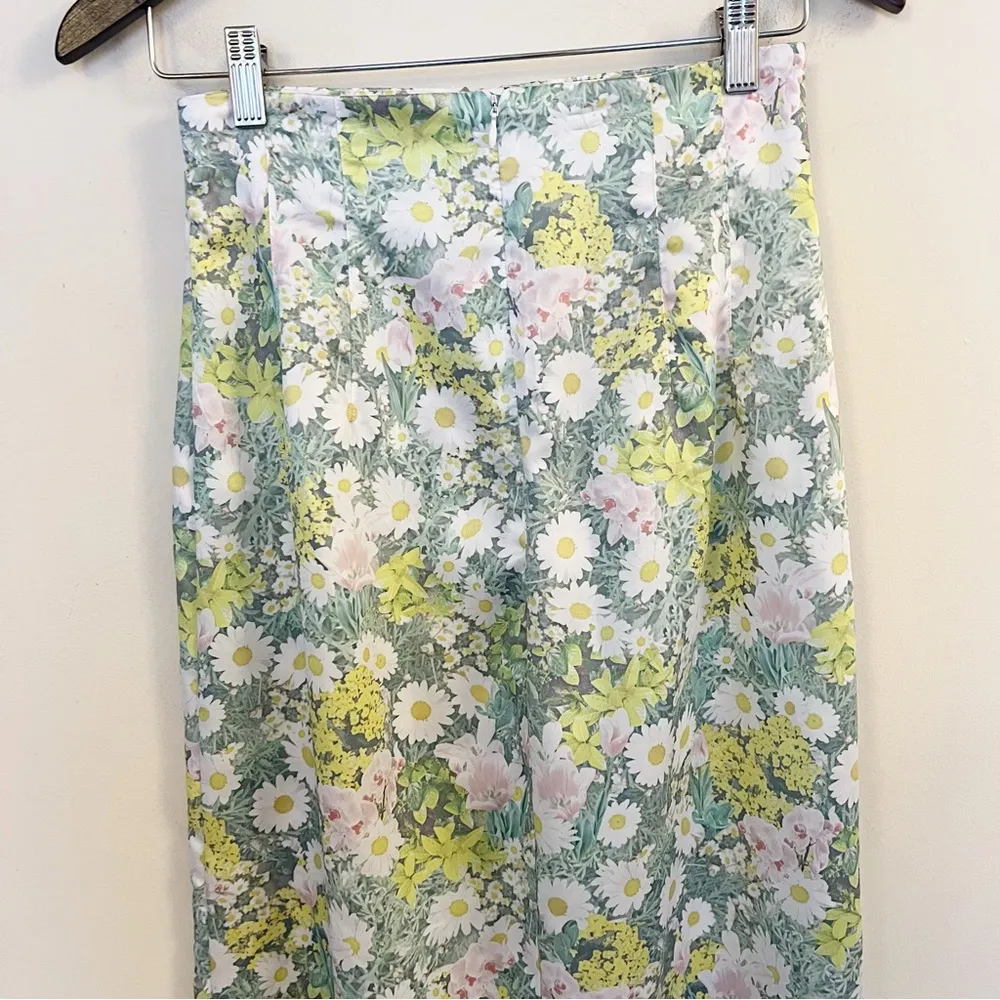 Daisy Meadow Floral Printed Satin Midi Skirt Size XS Bloggers Fave Holiday - Image 6