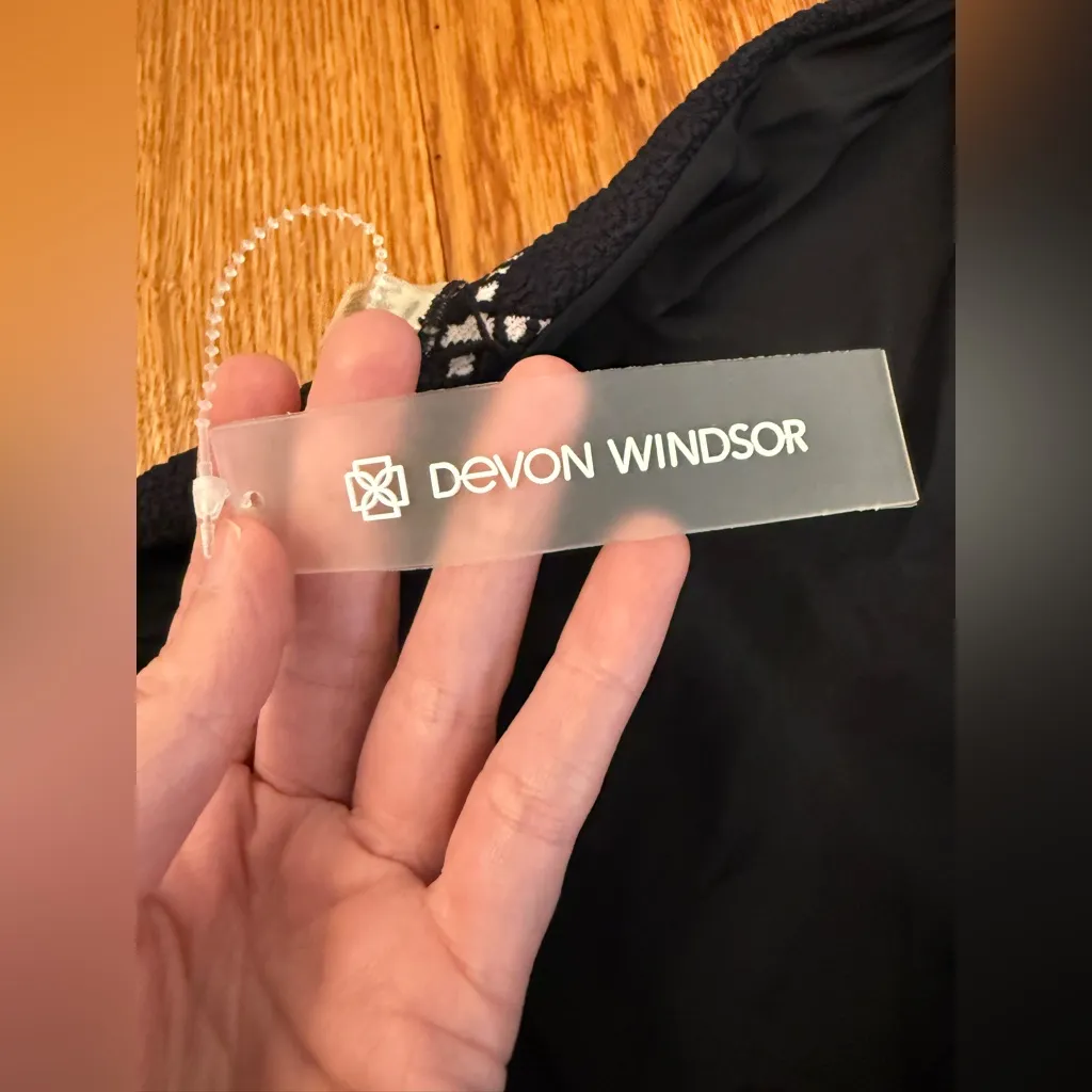 Devon Windsor Amaya Bikini Bottom Size Large Black - Image 8