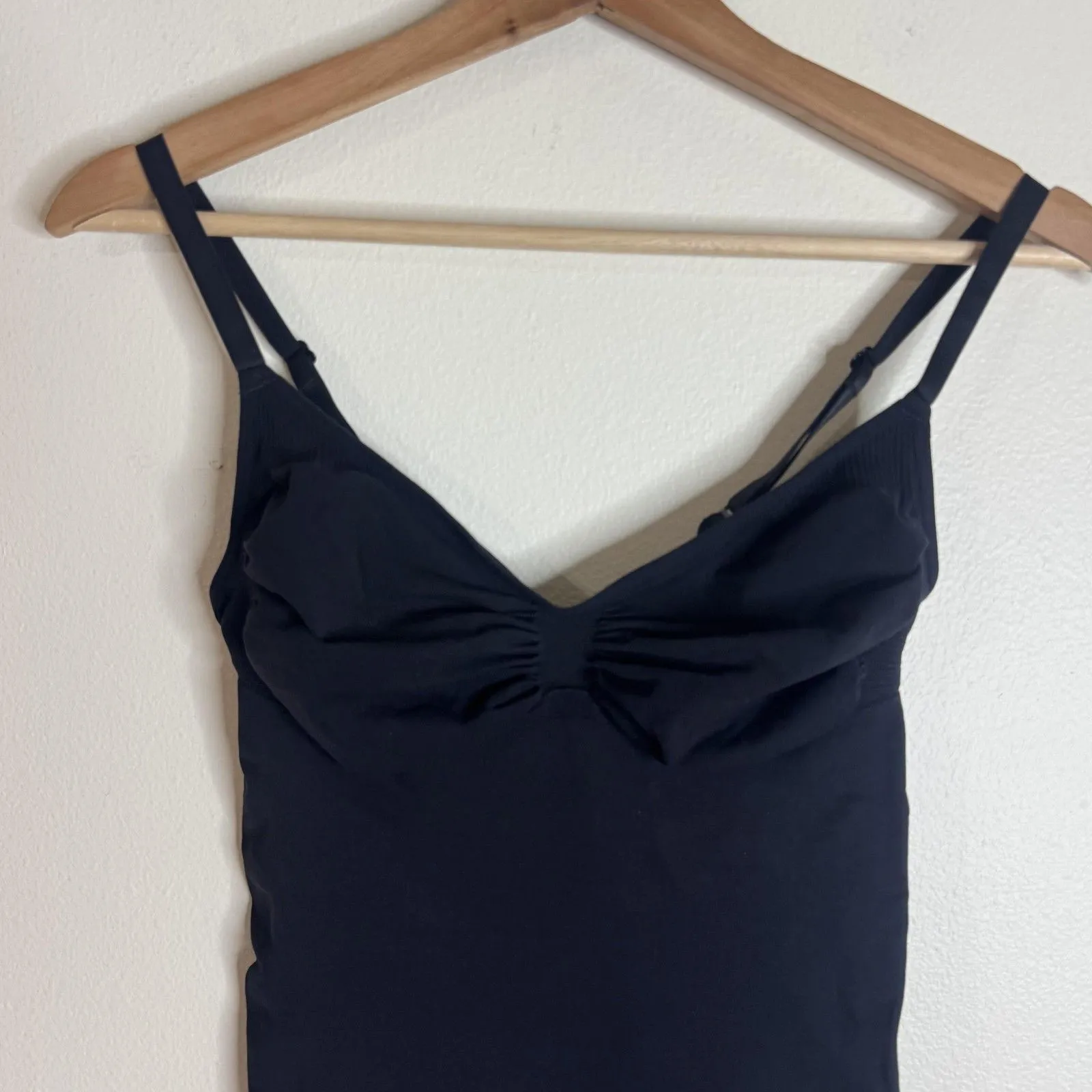 Skims Sculpting Bodysuit Womens 4XL Black Onyx Shapewear Mid Thigh One Piece Size 4X - Image 2