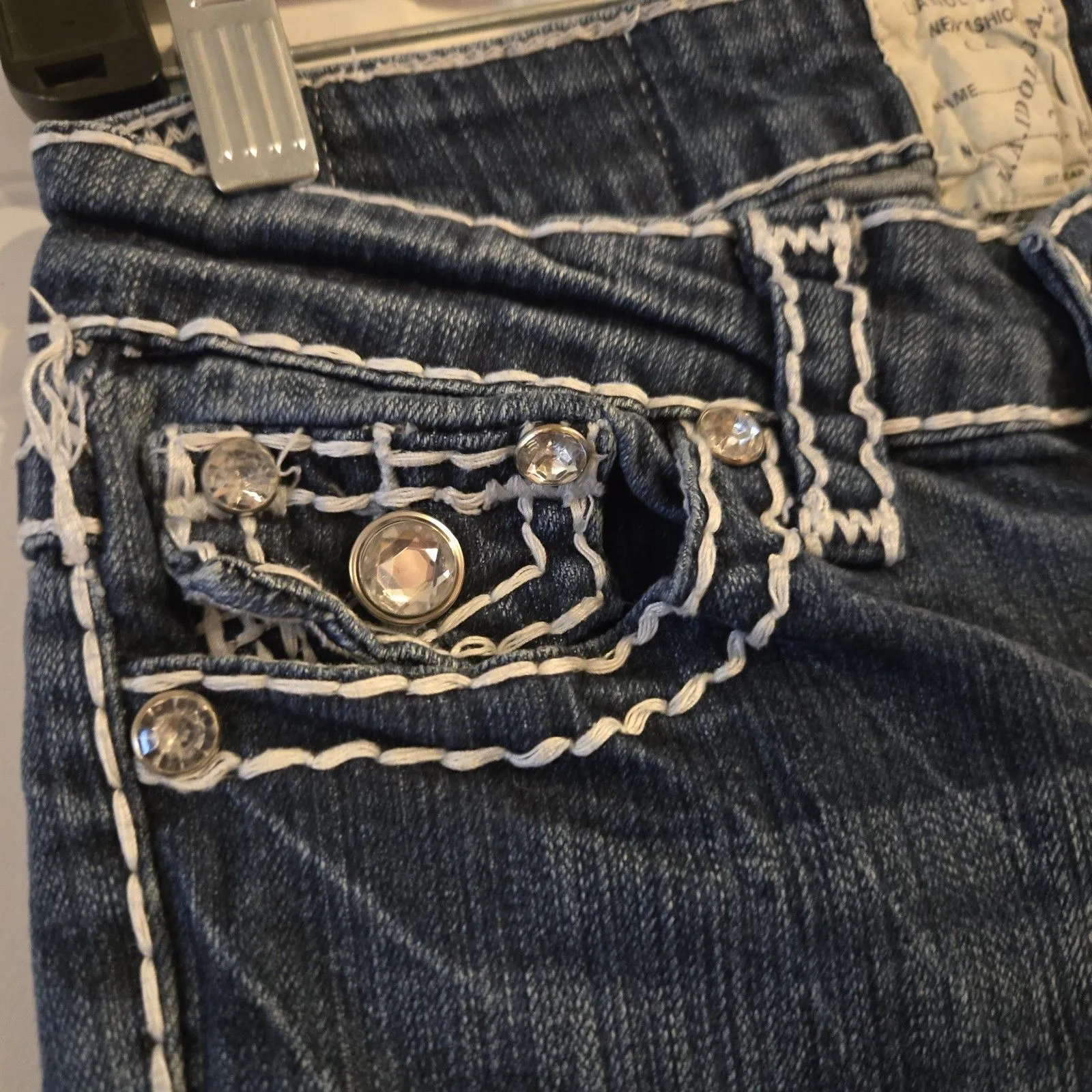 L.A. Idol USA Capri Jeans Juniors Size 3 Thick Stitch Rhinestone Y2K Denim EUC Blue - Image 5