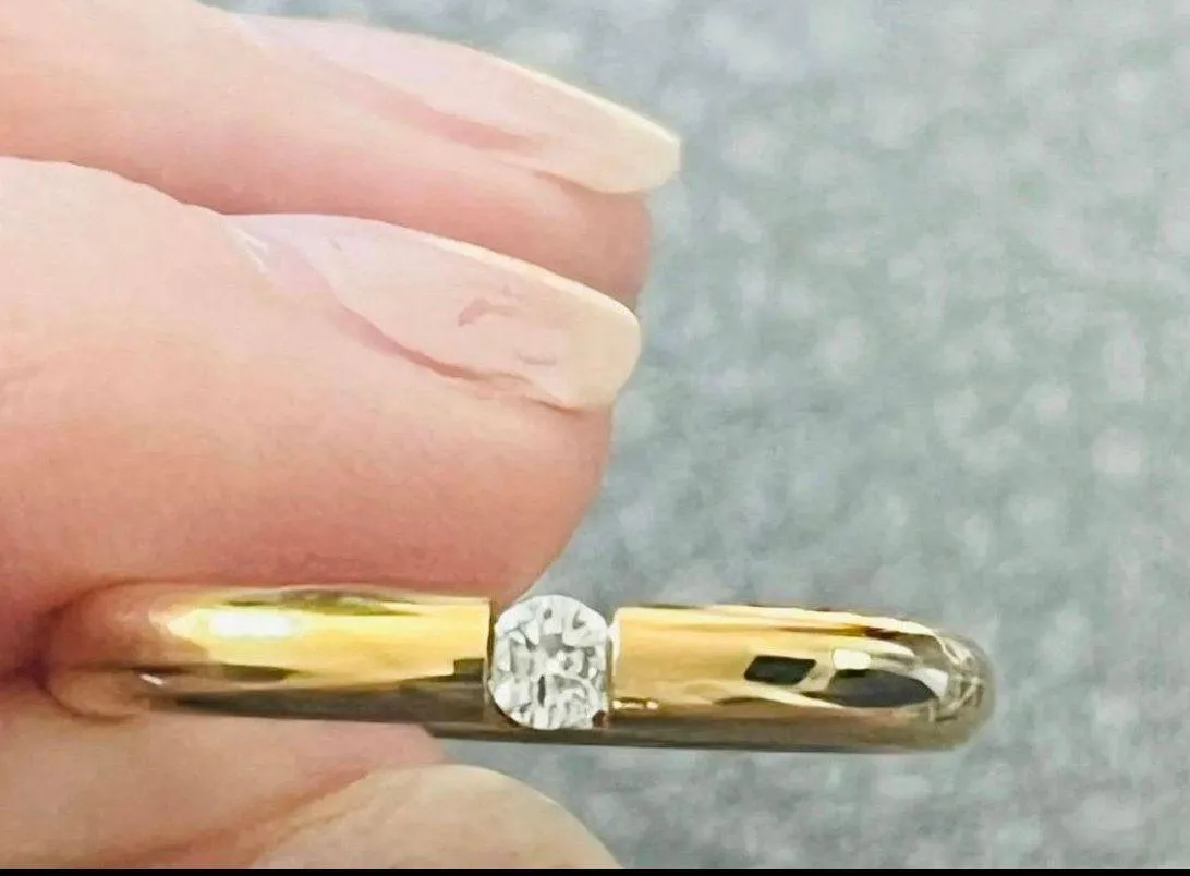 18K Floating Diamond Tarnish Resistant Stacking Ring Size 8 - Image 4