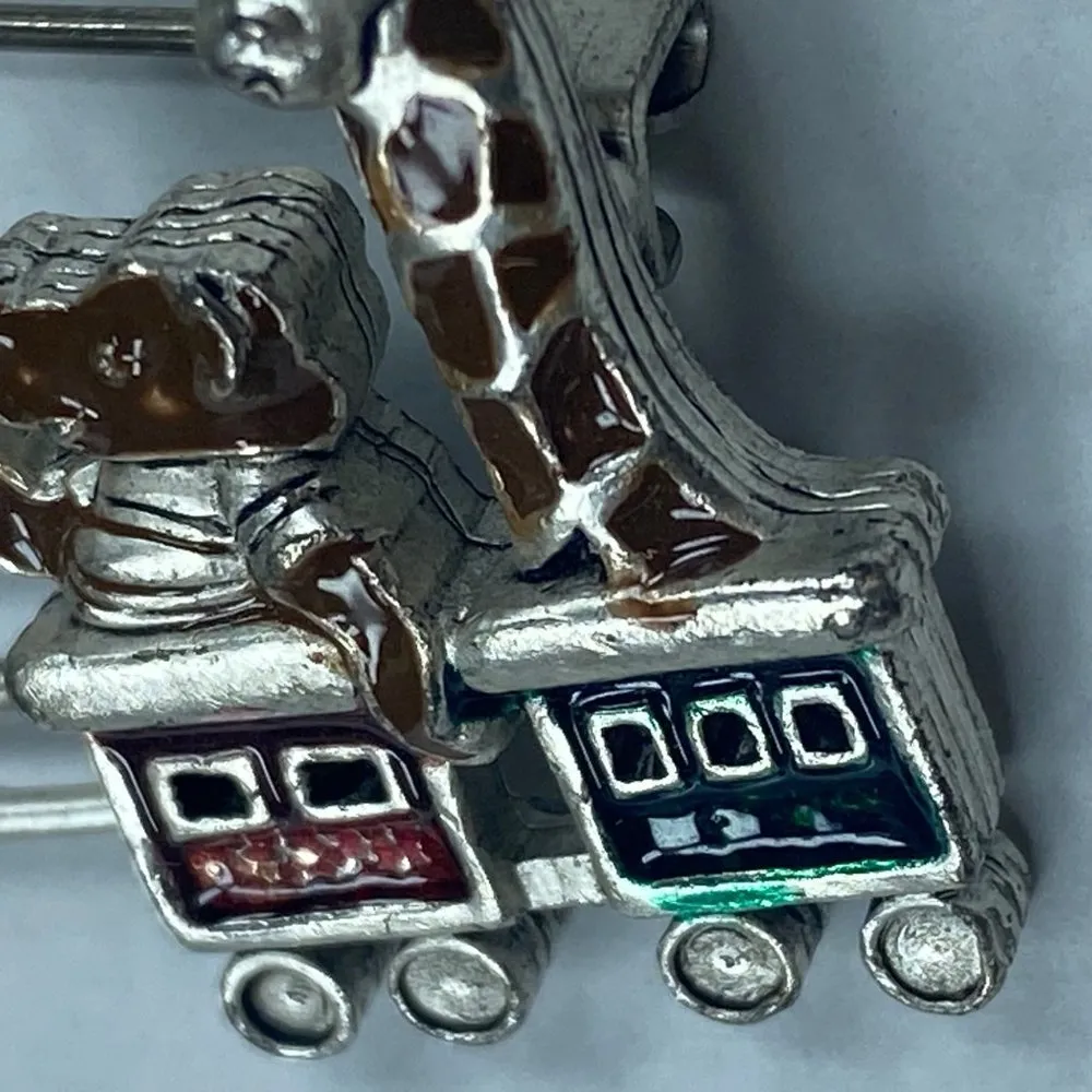 Locomotive Circus Train Pin Brooch Elephant Bear or Dog Giraffe Silver Tone - Image 15