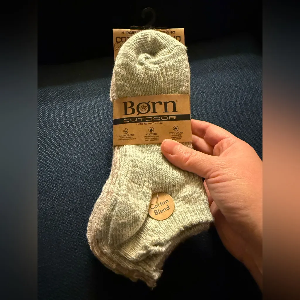 Born Outdoor No SHOWS Cotton Acrylic Wool Blend Socks 4 Pairs Shoe NWT Size 4 - Image 11