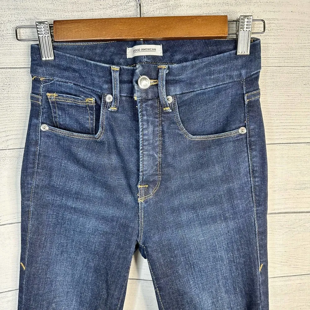 Good American Womens size 0/25 Good Legs Crop Denim Jeans Dark Wash - Image 3