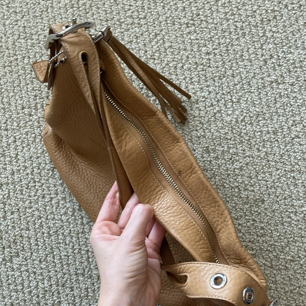 Coach Legacy East West Tassel Shoulder Handbag Vintage Leather J0693-F02188 Tan - Image 5