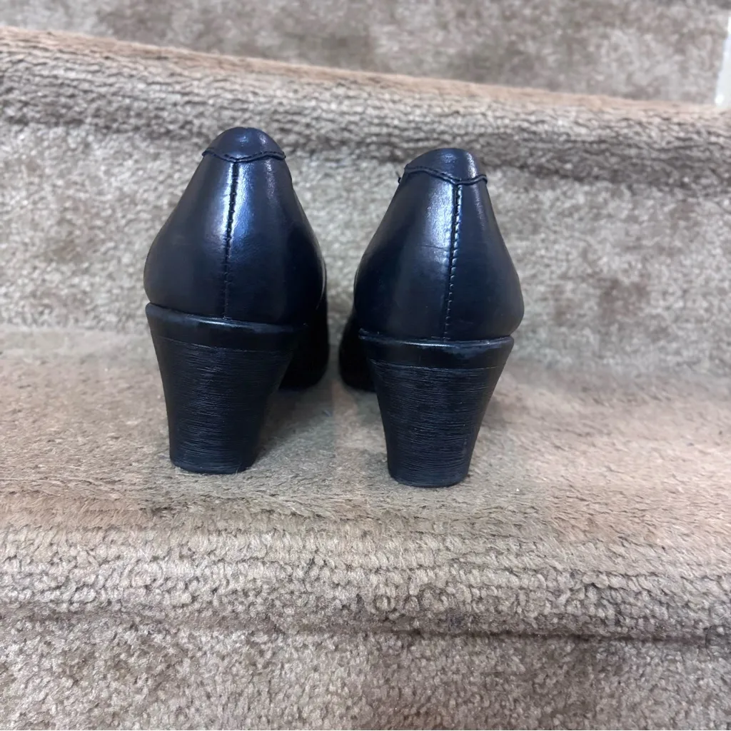 Clarks Bendables Black Leather Heels Women’s Size 8.5 Comfort Slip On Office 90s - Image 6