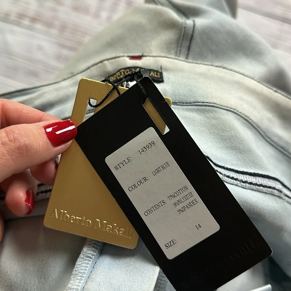 Alberto Makali NWT  light wash skinny jeans size 14 - Image 6