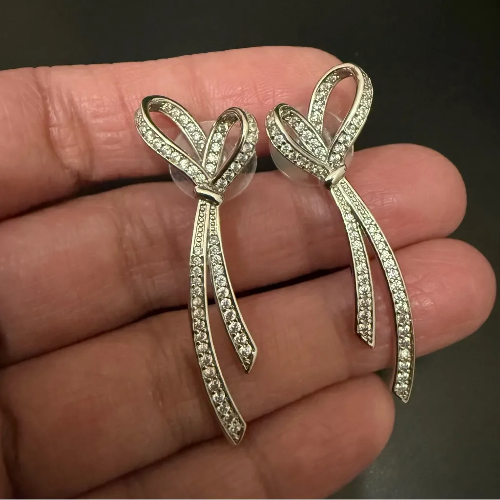 Unsigned Silver - Image 2