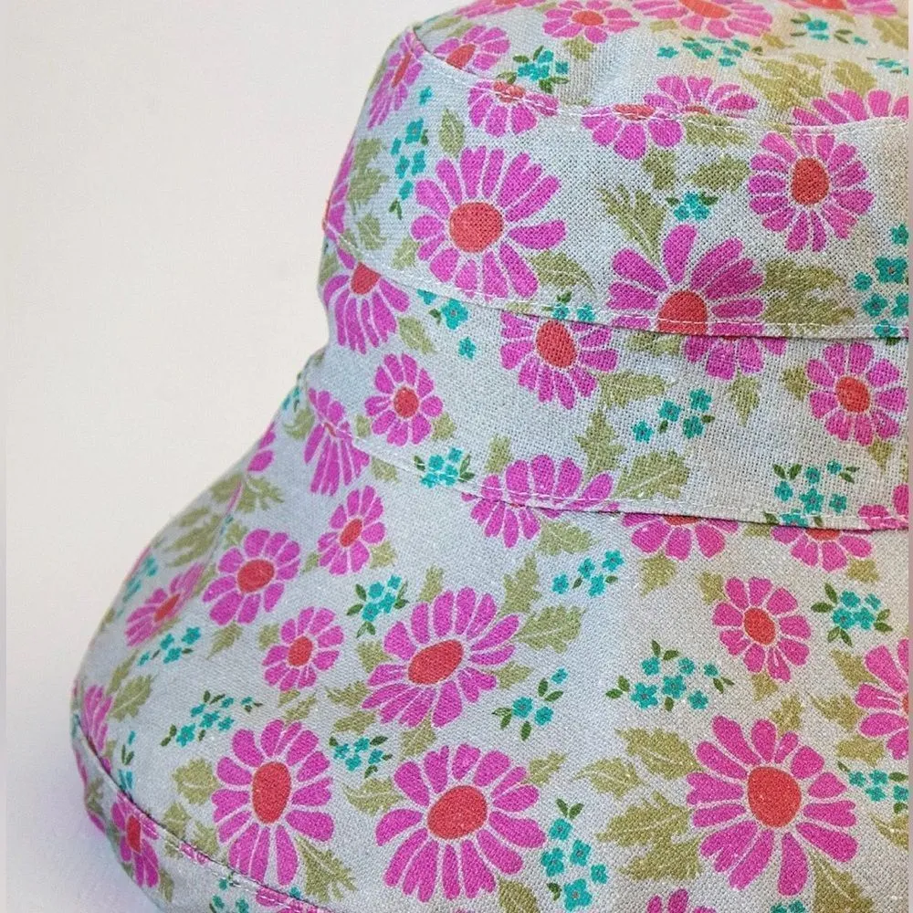 NATURAL LIFE Sunny Day Bucket Hat Adjustable Pink Gray Floral Hat Medium Brim OS - Image 2
