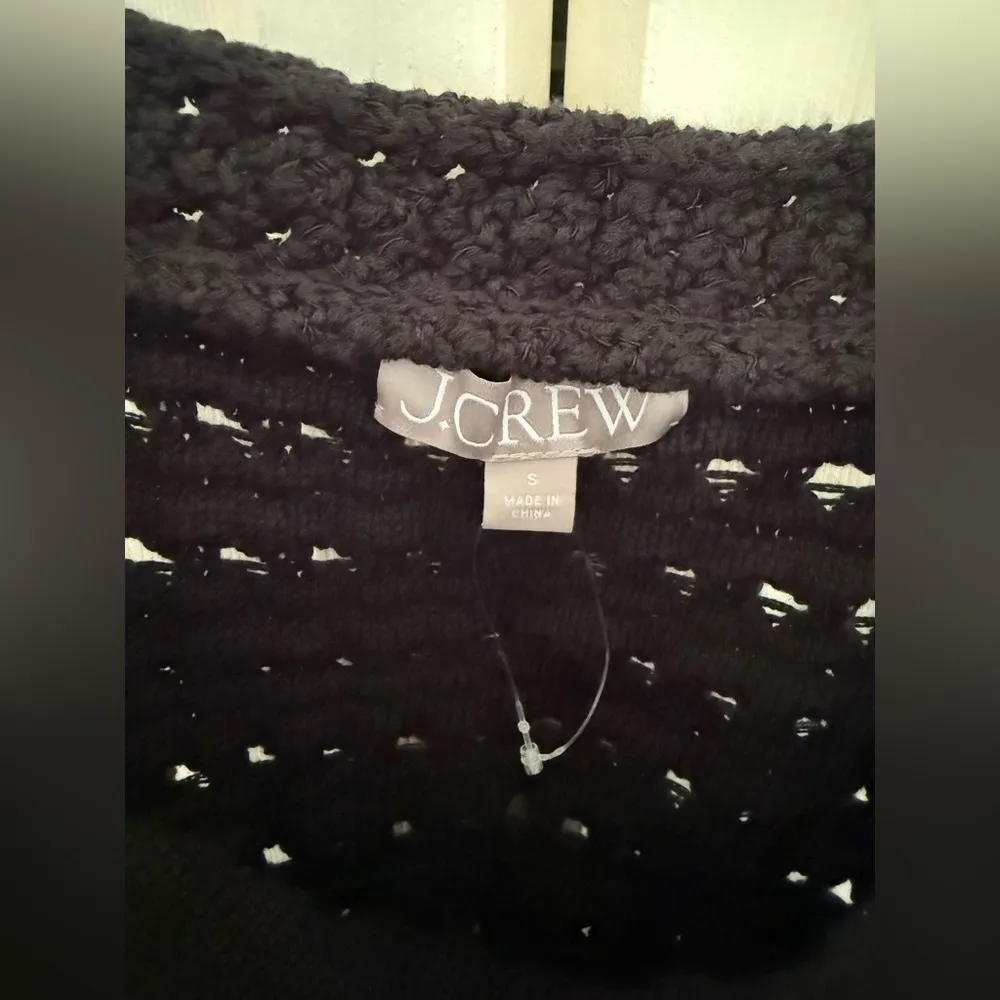 NWOT J. Crew Crochet Ruffle Sweater Tank Open Knit Tank Black Size Small - Image 4