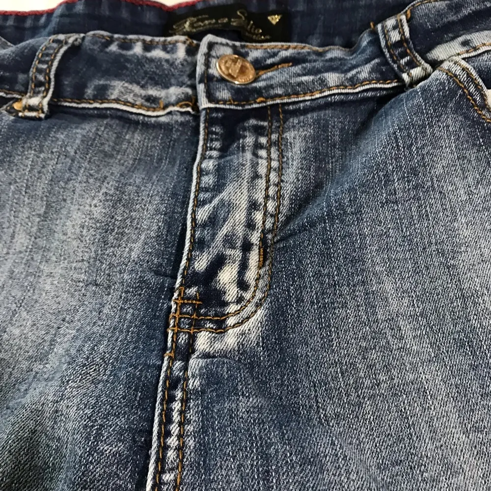 Women’s Roma Studio High Rise Juniors Blue Denim Jean Shorts Size 11 - Image 2