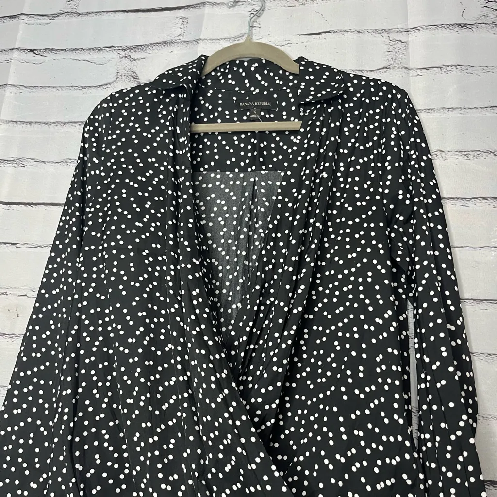 Banana Republic Black White Polka Dot Cowl Neck Surplice Blouse SP Work Casual - Image 6
