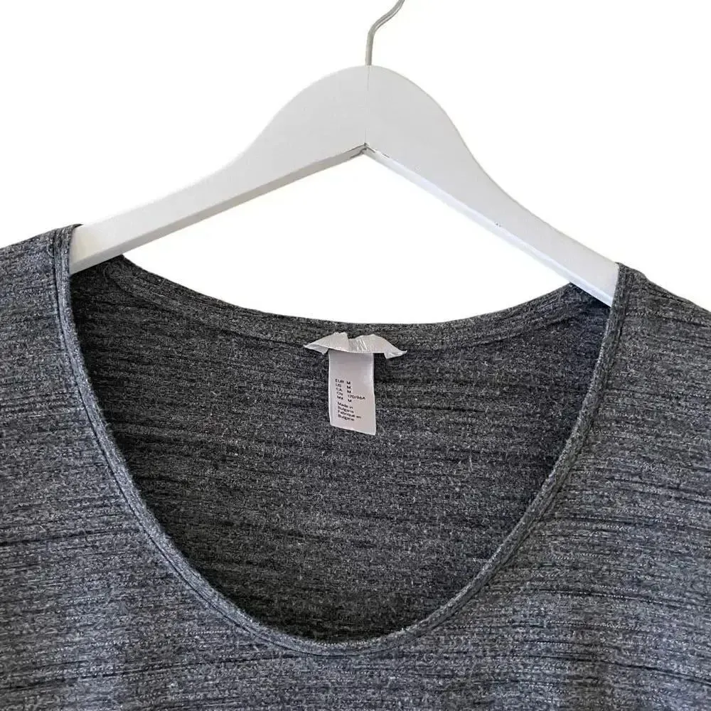 H&M Womens’ Heather Gray Round Neck Running Yoga Sporty SZ M #1109 - Image 2