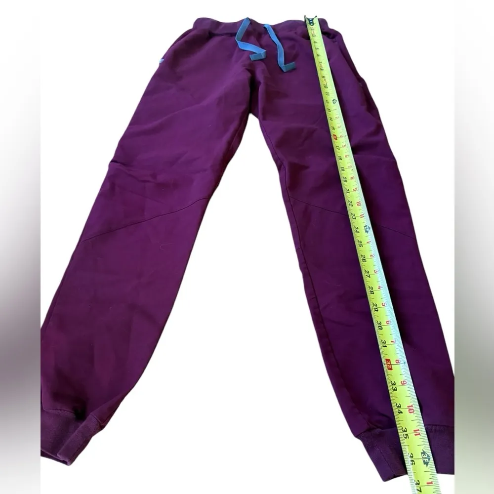 FIGS Joggers Scrub Pants In Burgundy Womens Size XS - Image 10
