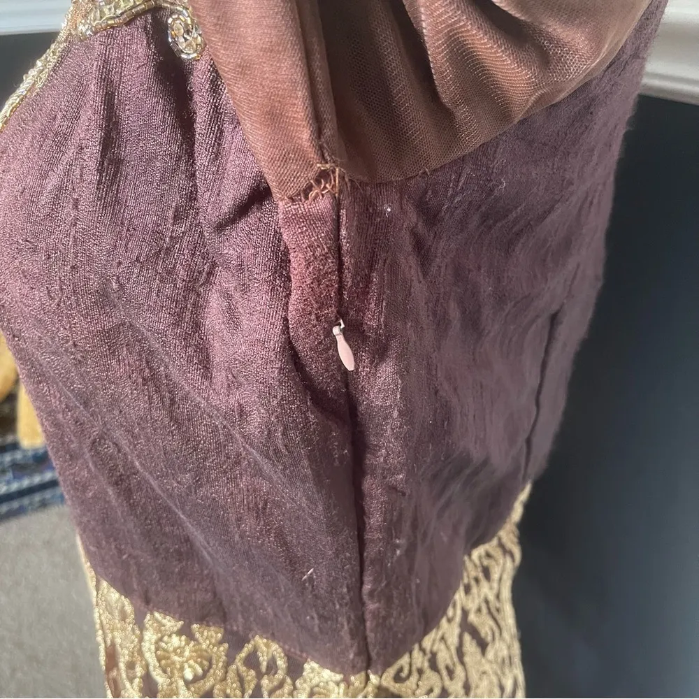 Pakistani Indian Bollywood Cape style Kurta with Skirt and Duppata Brown & gold Size undefined - Image 3