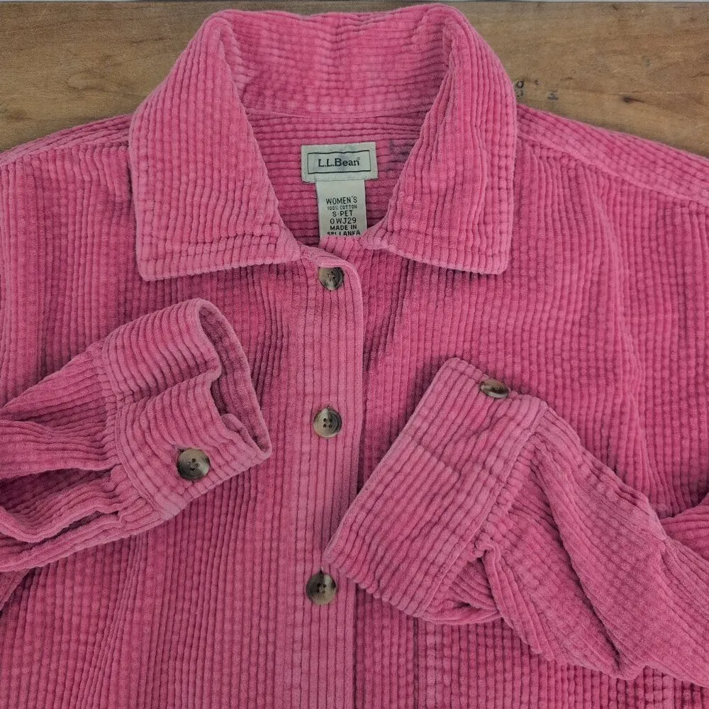 Ladies' LL Bean WIde Bone Corduroy Pink Heavy Shirt Small P Size undefined - Image 3