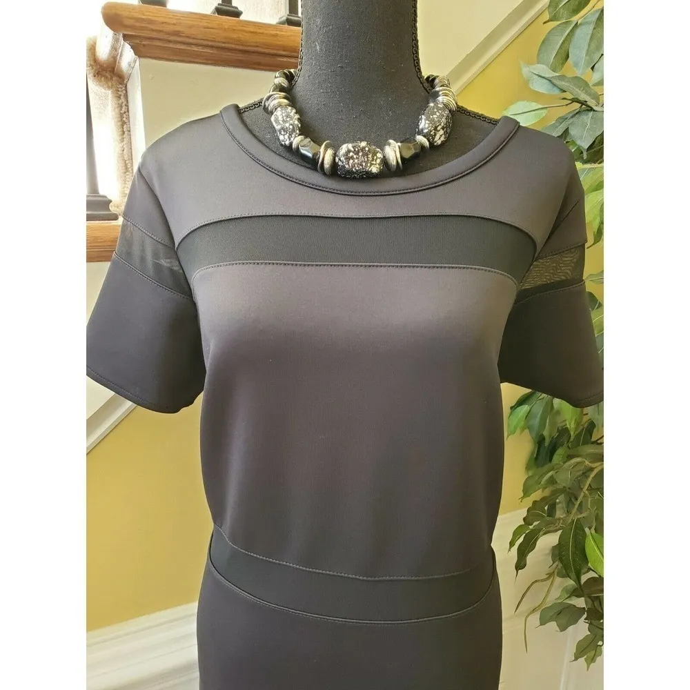 BOUTIQUE BODYCON DRESS SZ 1X Necklace Set Included - Image 2