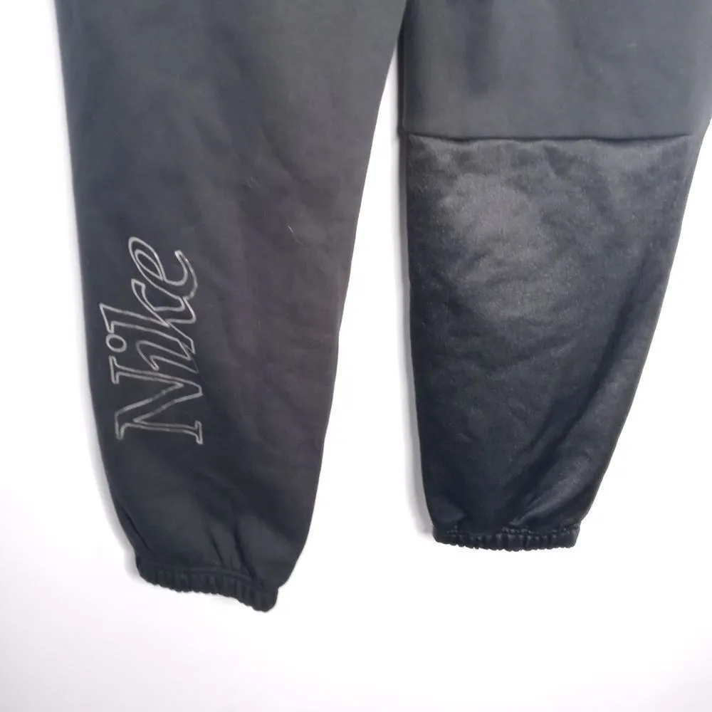 Nike black joggers size medium - Image 6