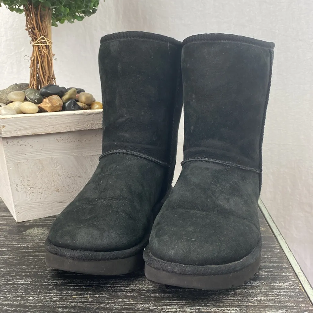 UGG Black Short Classic Fleece Lined Boots 8 - Image 2