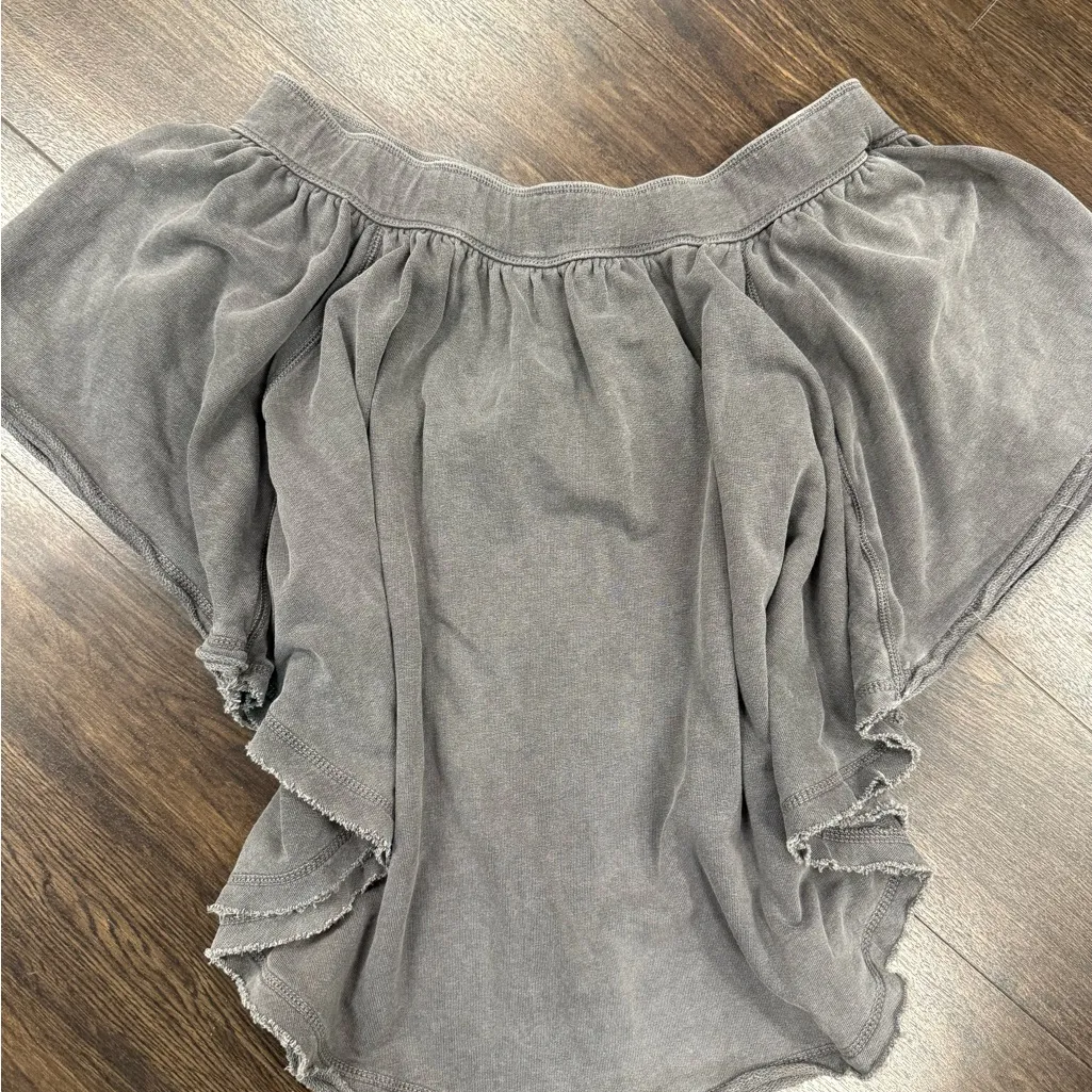 Free People Kiss Me Off the Shoulder Top in gray knit fabric - Image 3