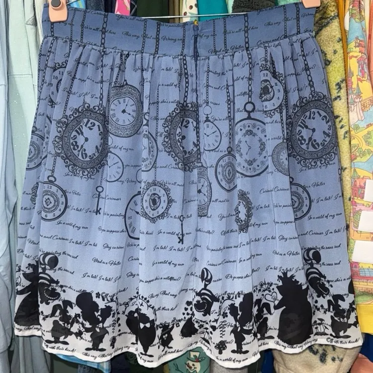 Disney Alice in wonderland quotes & pocket watch large skirt - Image 4