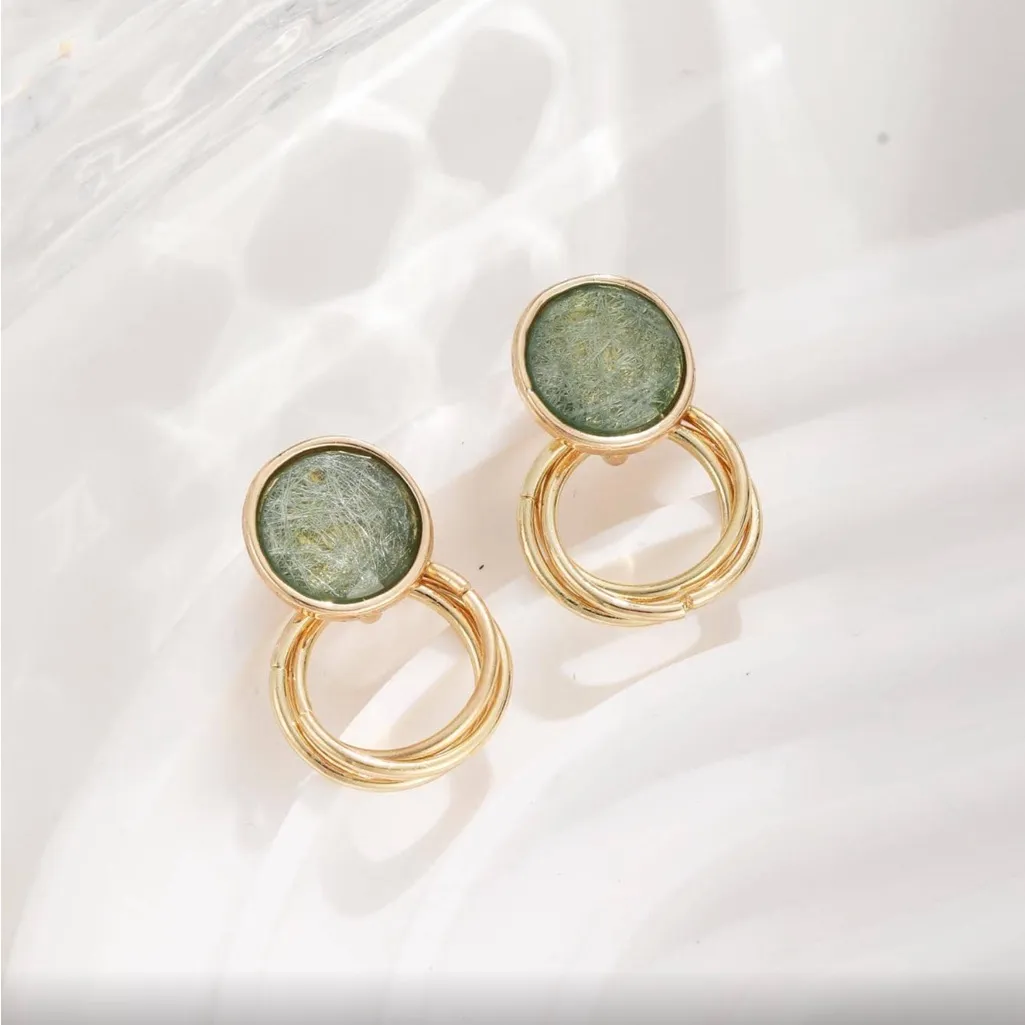 Elegant Green and Gold Double Hoop Earrings - Image 2