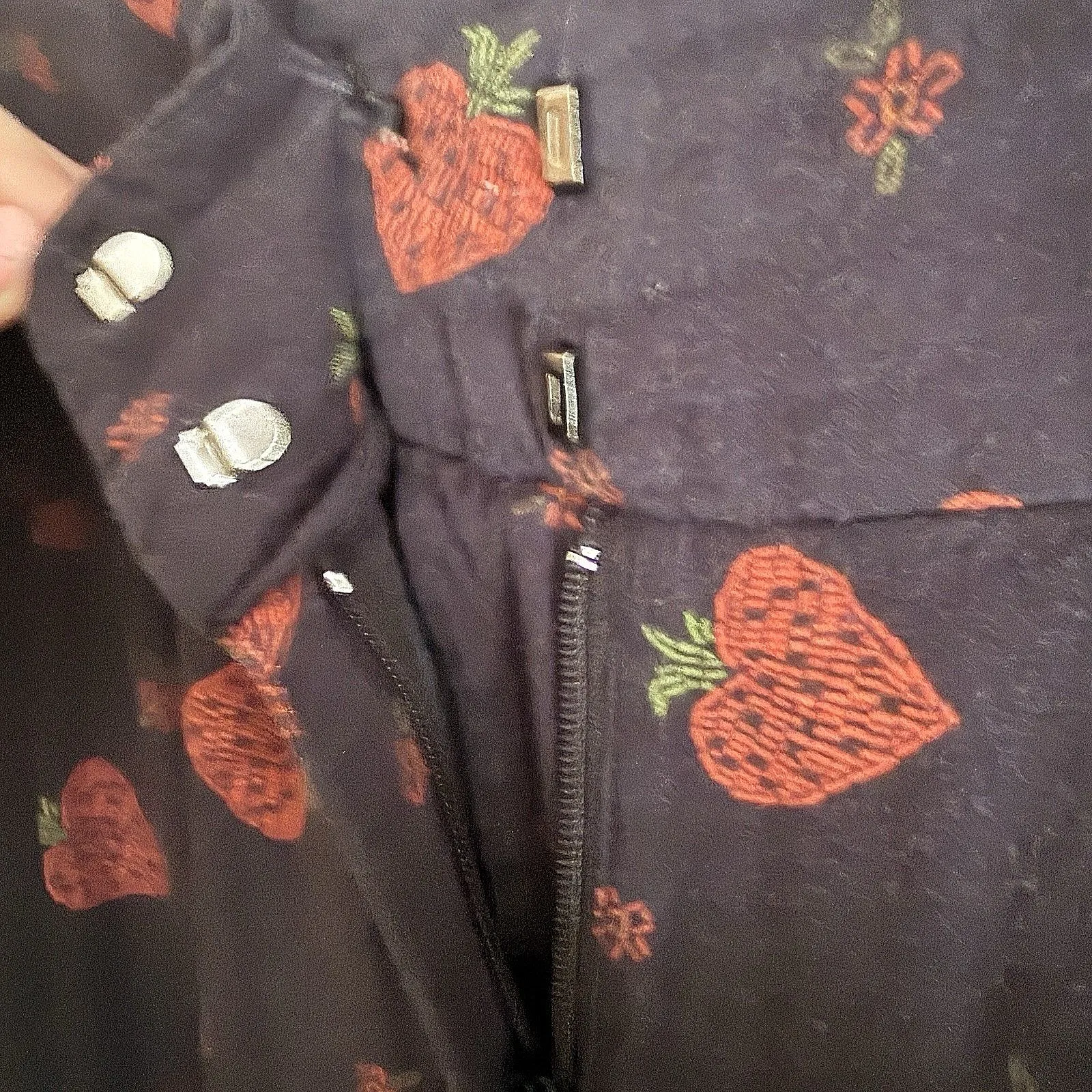 Farm Rio Strawberry Print Wide Leg Pants Small High Rise Black Red Boho Hippie - Image 7