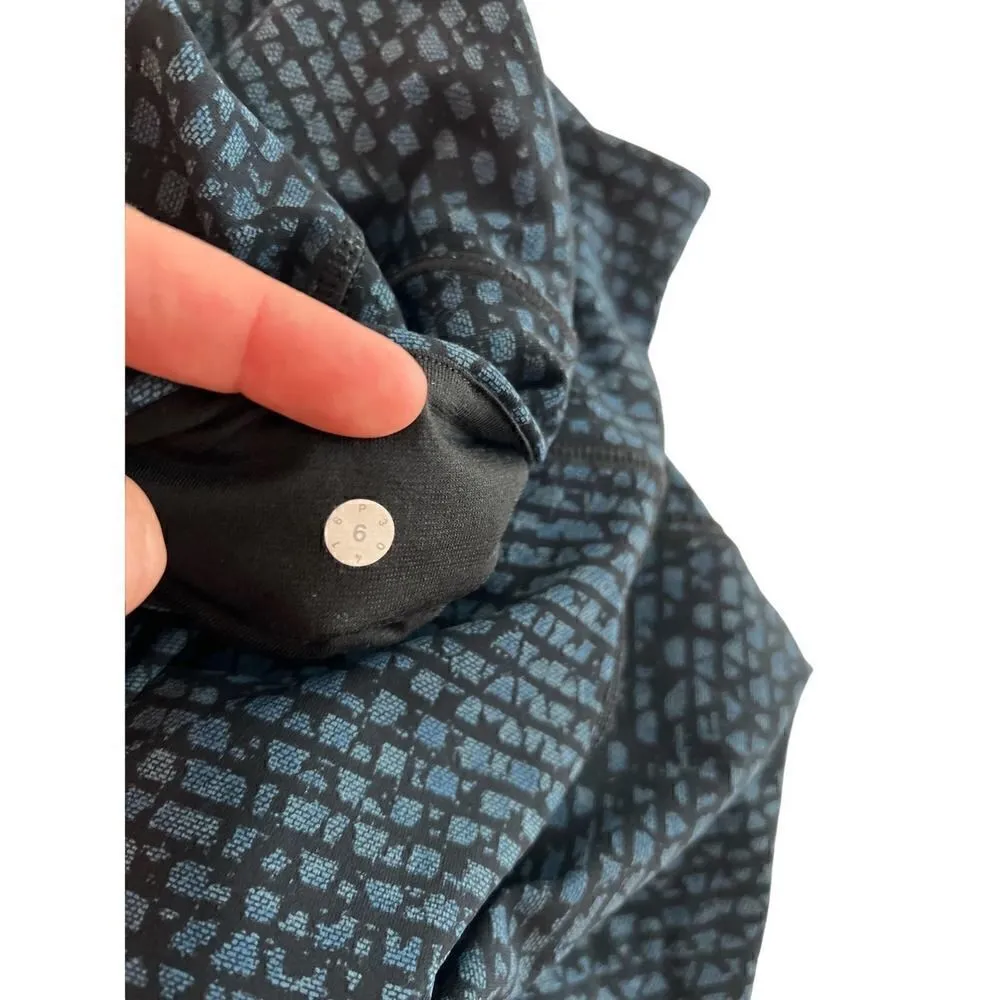 LULULEMON Deep Breath Crop Size 6 Shatter Weave Desert Teal Alberta Lake - Image 4