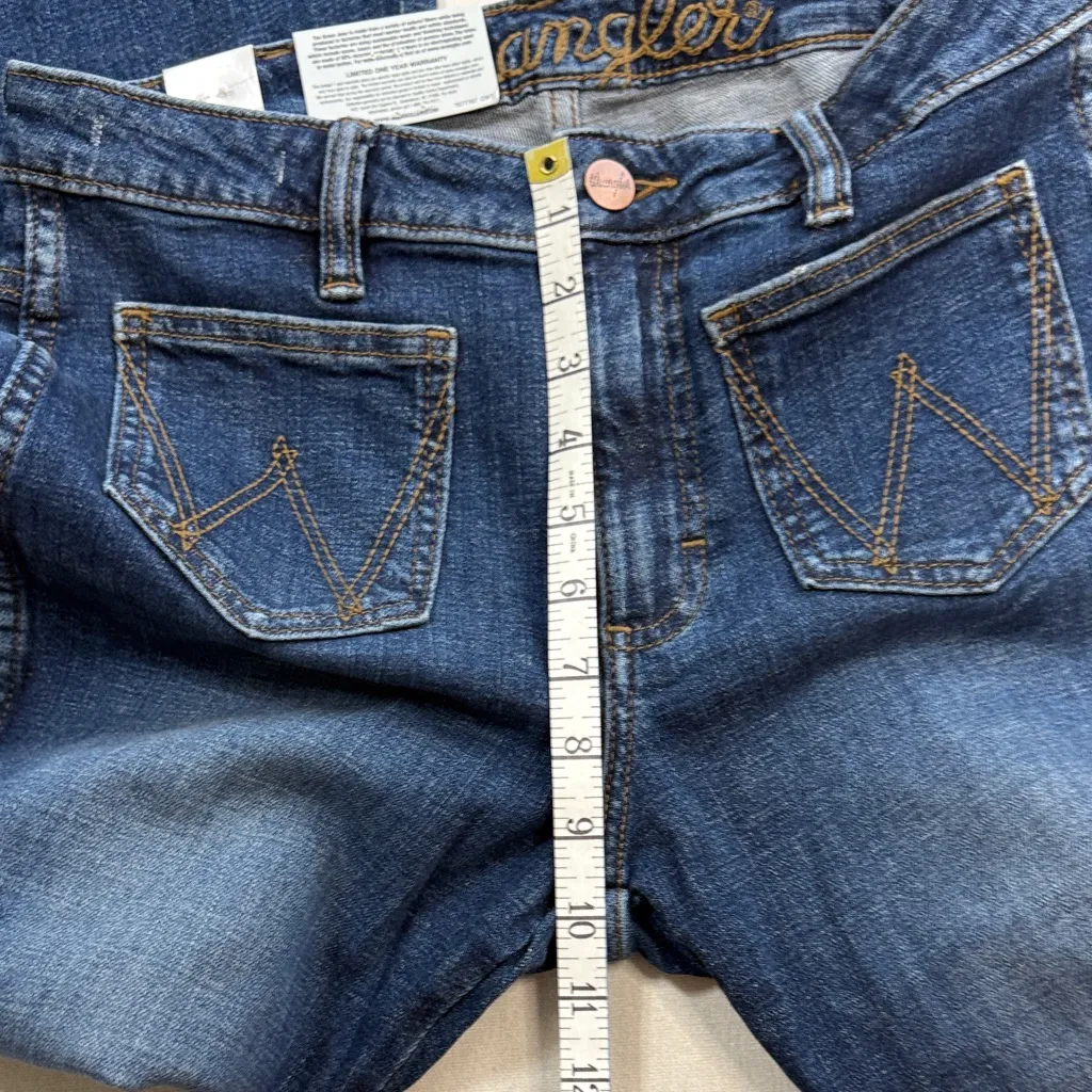 Wrangler Women's Dark Blue Flare Jeans - Image 3
