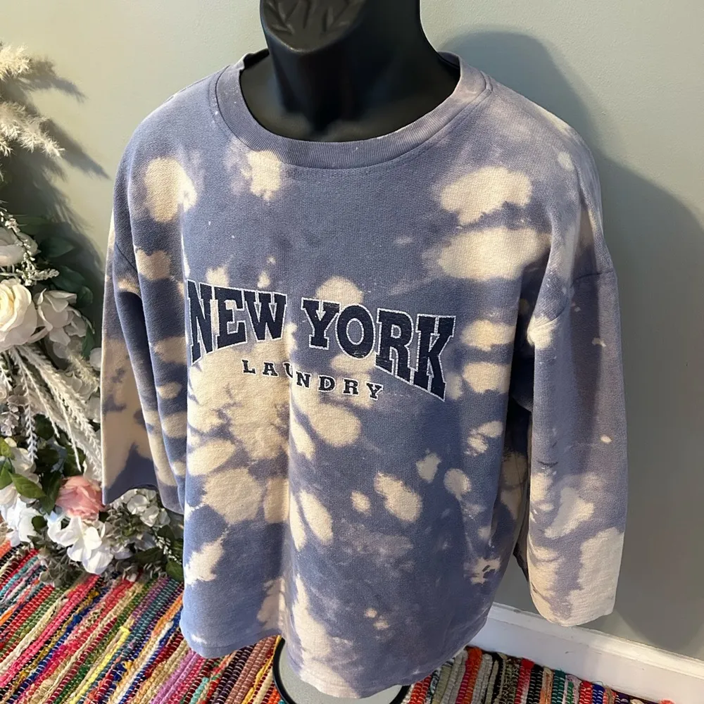 New York Laundry Sweatshirt Tie Dye Crewneck NYC Pullover Blue Medium - Image 3