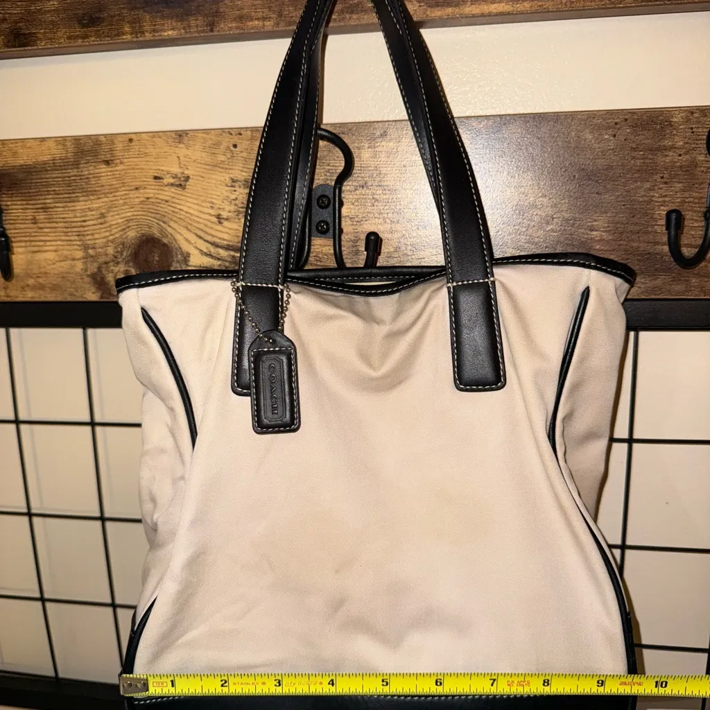 Vintage Coach Leather & Nylon Bag 7776 11x9” Black & Light Tan‎ V - Image 9